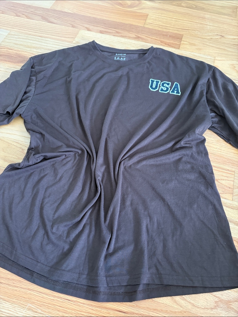 SHEIN Black Short-Sleeve Tee with USA Chest Print